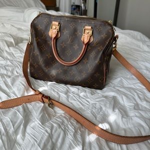 Louis Vuitton 25 speedy